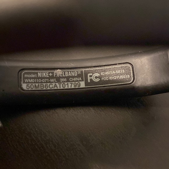 Nike+ Fuelband Wristwatch Black & Lime Green - Picture 2 of 2